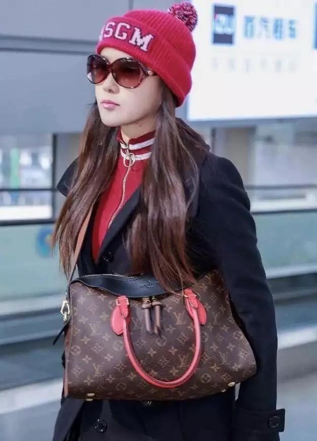 说好的不老女神，怎么生图就崩了？