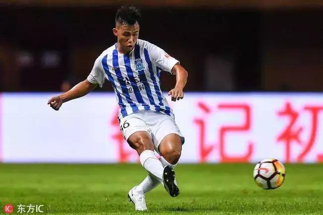 富力黄政宇试训英超无疾而终劳工证法则知多少？