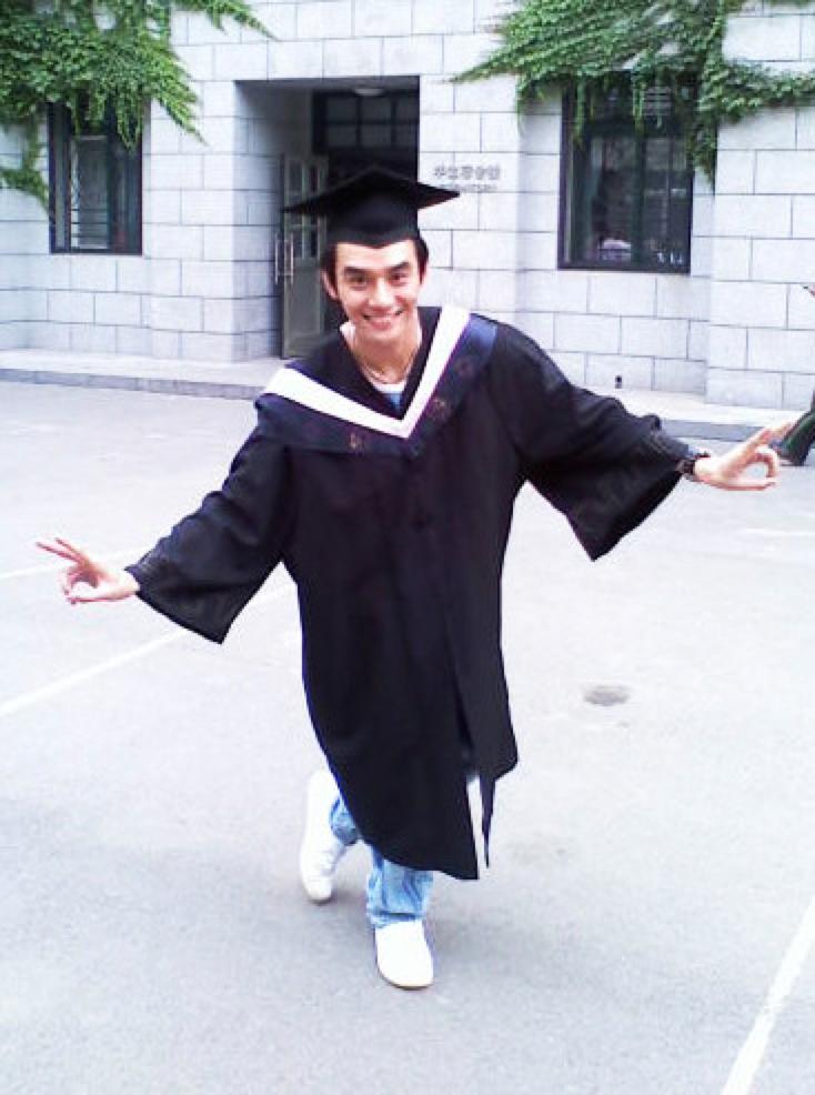 王凯武汉越秀,王凯为什么换经纪人