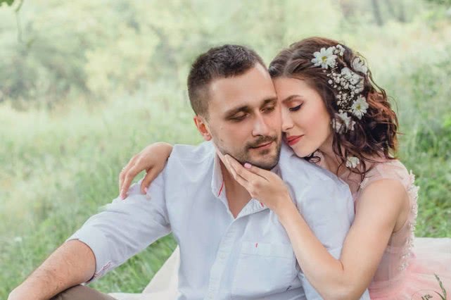 不爱了又离不了的婚姻,过不了离不了的婚姻该怎么继续