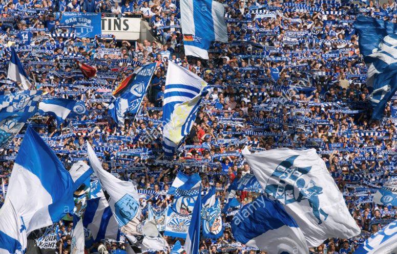 鐩樼偣瓒崇悆鍦轰笂鐨勭悆杩风殑鎭跺姡琛屼负,琚悆杩疯拷姹傛尐鎵撶殑鐞冨憳