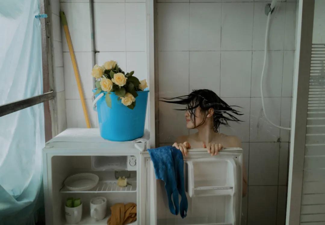 抑郁症女孩照片100张,100个抑郁症女孩