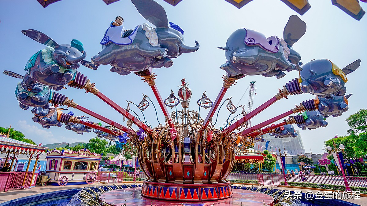 你应该能猜到，目前世界上最惨淡迪士尼乐园就是香港了，确实惨