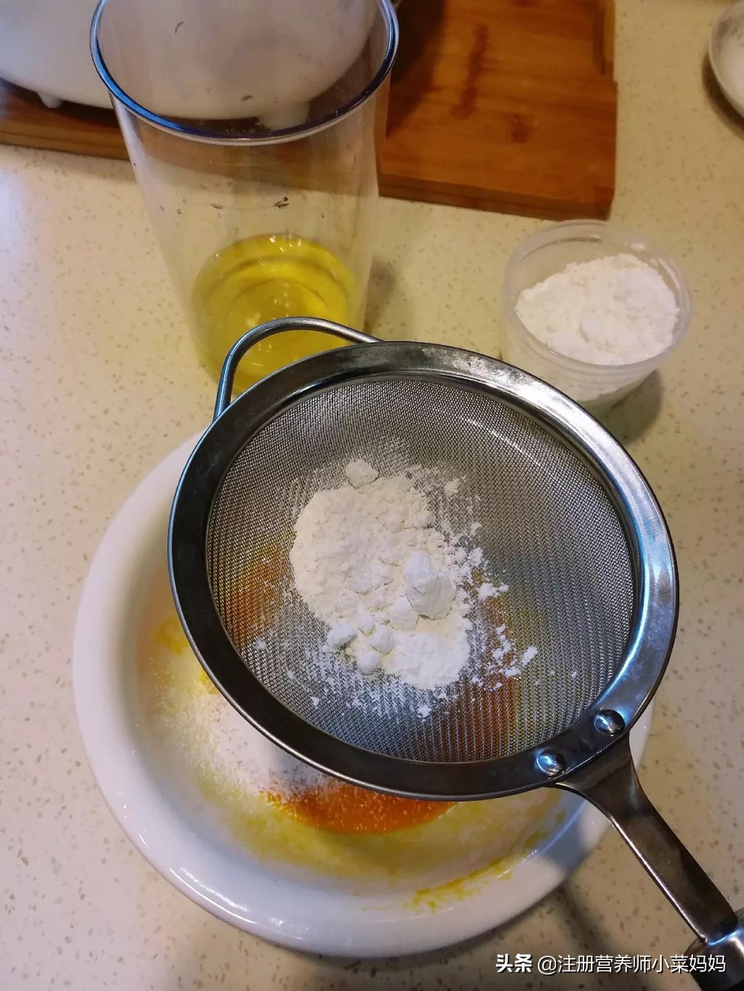 如何在家烘焙低糖蛋糕,无糖蛋糕不加糖可以做吗