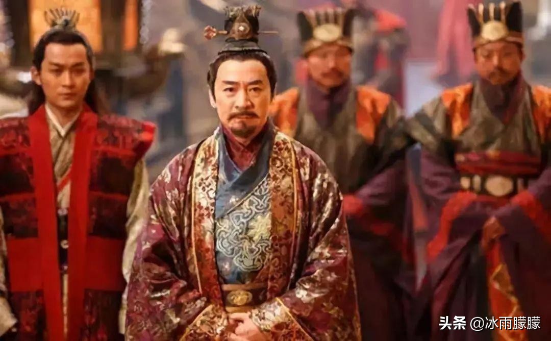 读后感三国400字,三国枭雄读后感