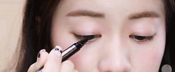 单眼皮jenny眼妆,jennie单眼皮猫眼妆怎么画