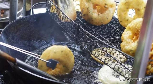 长沙一高楼美食,长沙人都去的美食聚集地