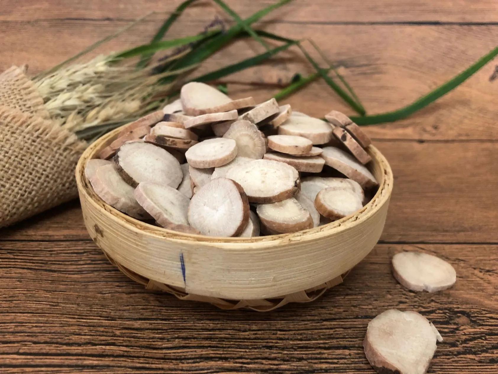 没有食欲、不思食吃点健胃消食的药就行了。不对！看中医辨证论治