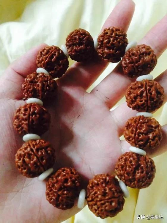 手串多久能盘出玻璃底,老型手串盘红需要多久