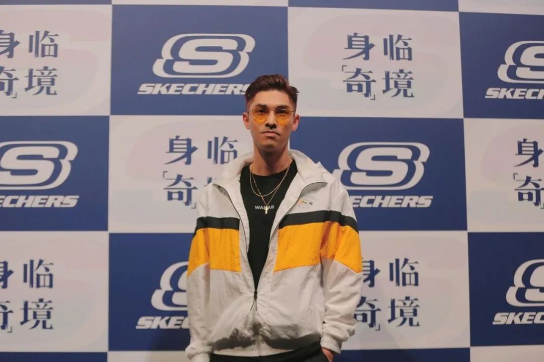 谭咏麟大排档,谭咏麟契仔是谁