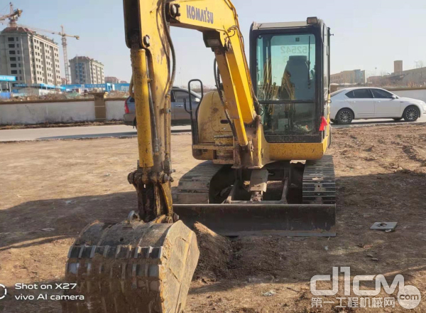 是什么？让他带动身边十多位老板选择小松