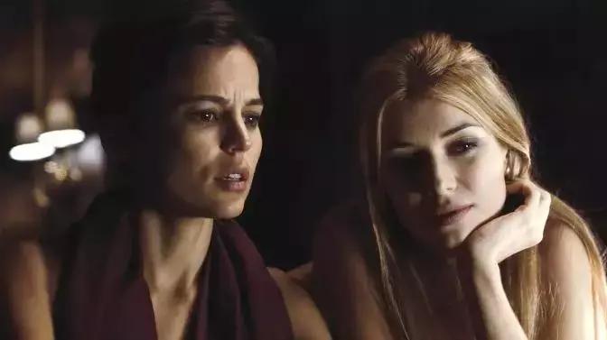 连海报都要打码的R级片，老司机看了都涨姿势