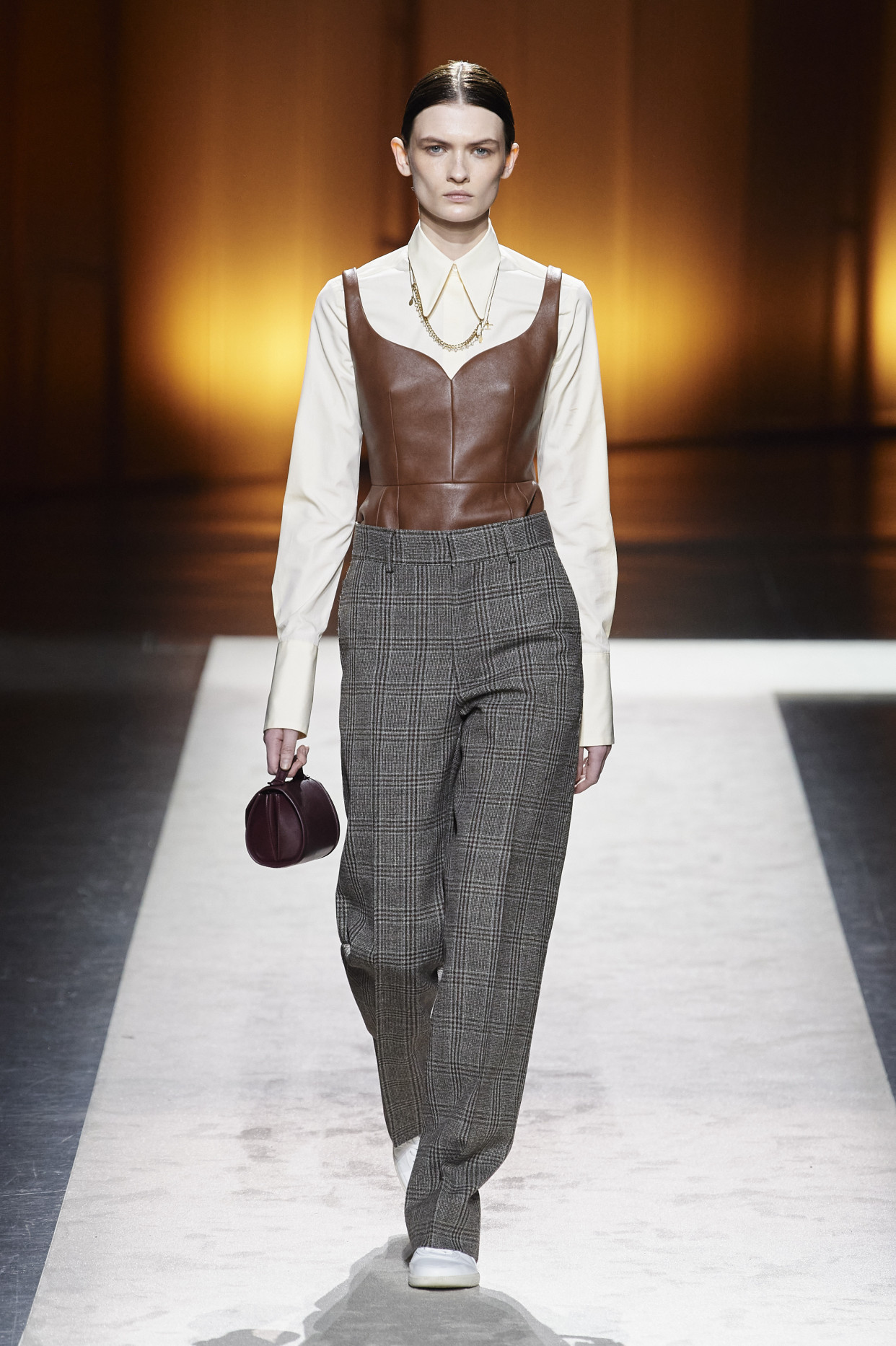 tods刘诗诗合作款,tods女包刘诗诗