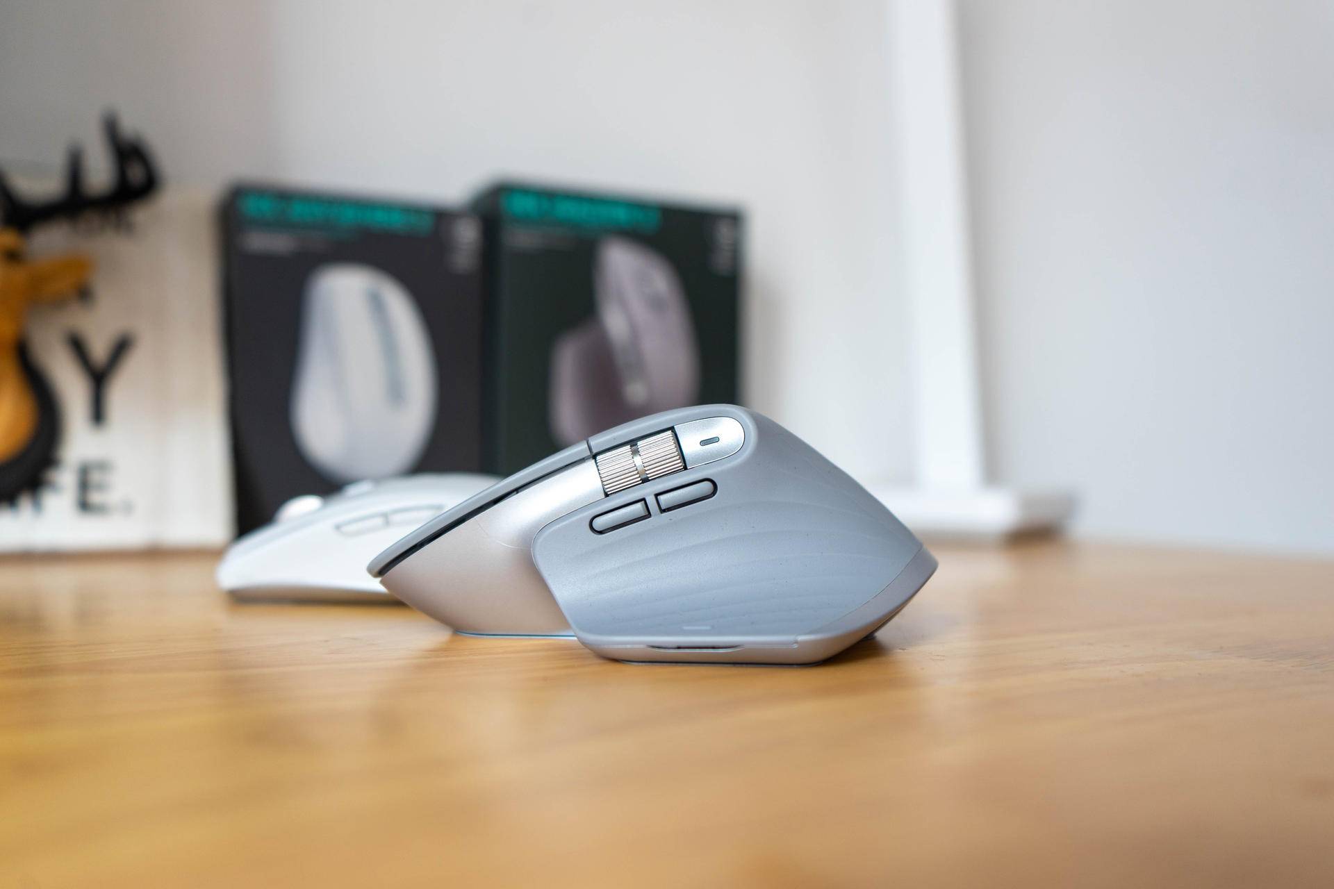 罗技mx系列鼠标哪个好,罗技鼠标mxmaster3对比anywhere3