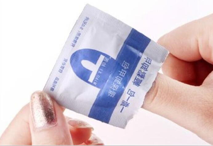 南宁学美甲学校推荐,美甲穿戴甲怎么更牢固