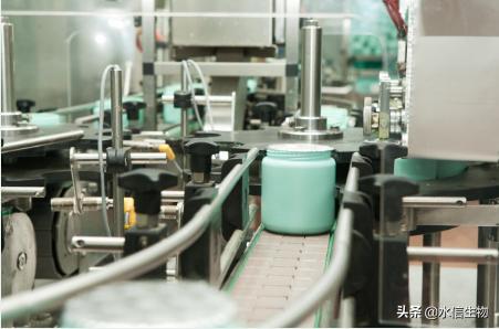 眼角长皱纹了该怎么办？「水信生物」