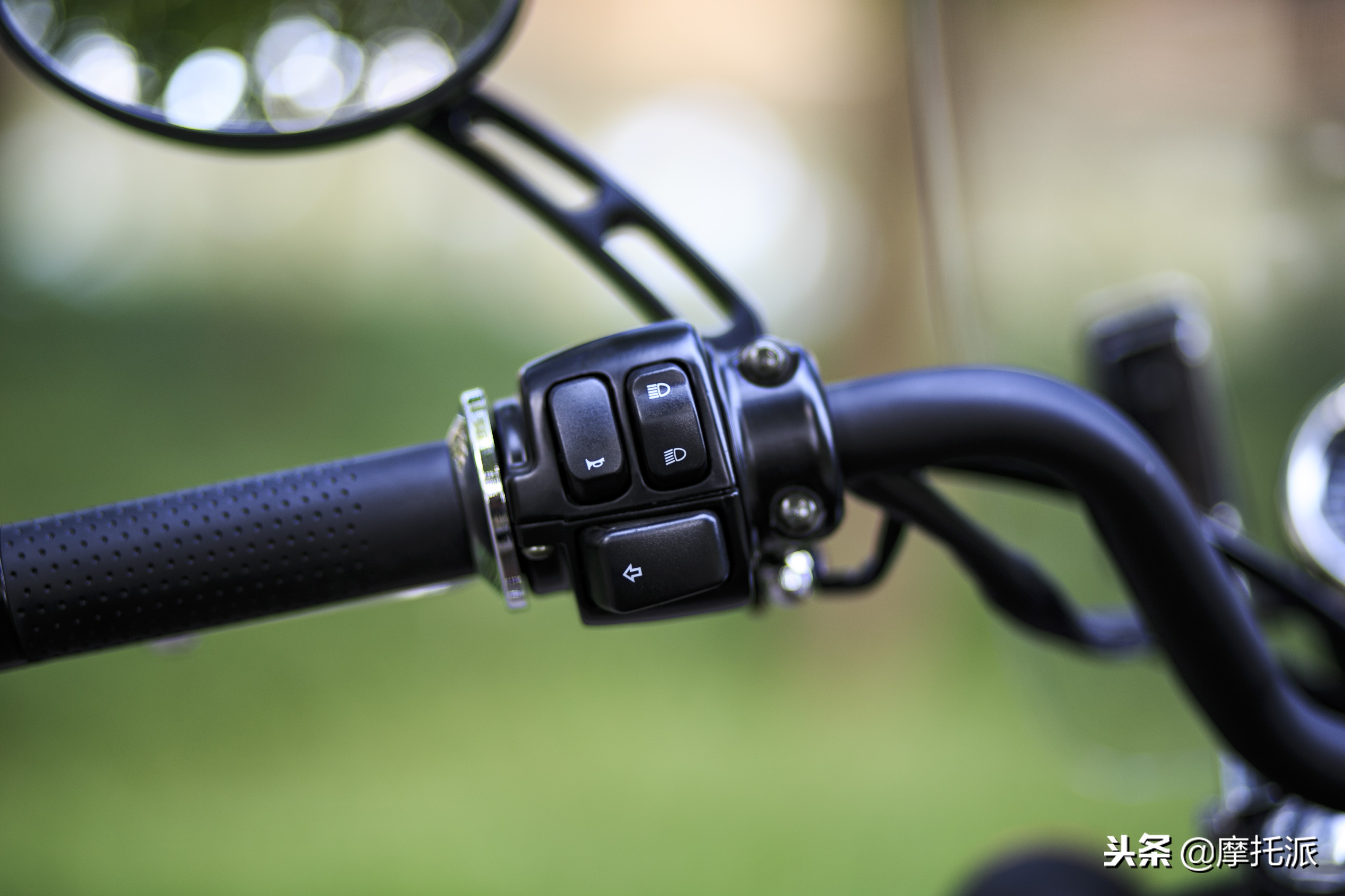 凯威极光200摩托车,钱江凯威荣光202和极光200的区别