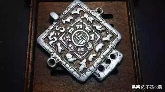 朱砂九宫八卦牌到底是什么,九宫八卦牌背后的字的意义