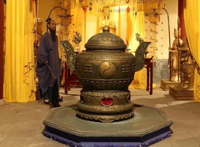 古代皇帝为啥吃长生不老丹,皇帝为什么吃不老仙丹