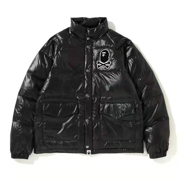 冬季奶黄色羽绒服穿搭,潮人怎样穿衣服