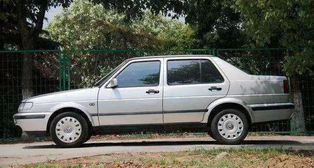 买车是看销量还是口碑,按照销量买车到底靠不靠谱