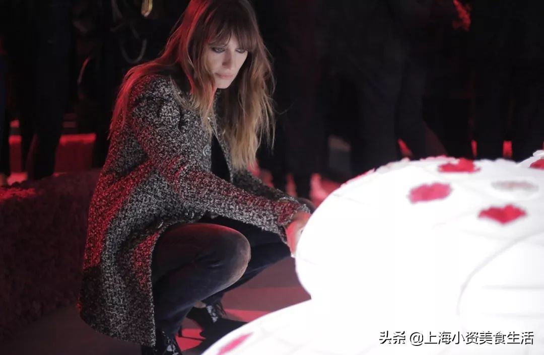 chanel上海展2019,chanel中国大秀