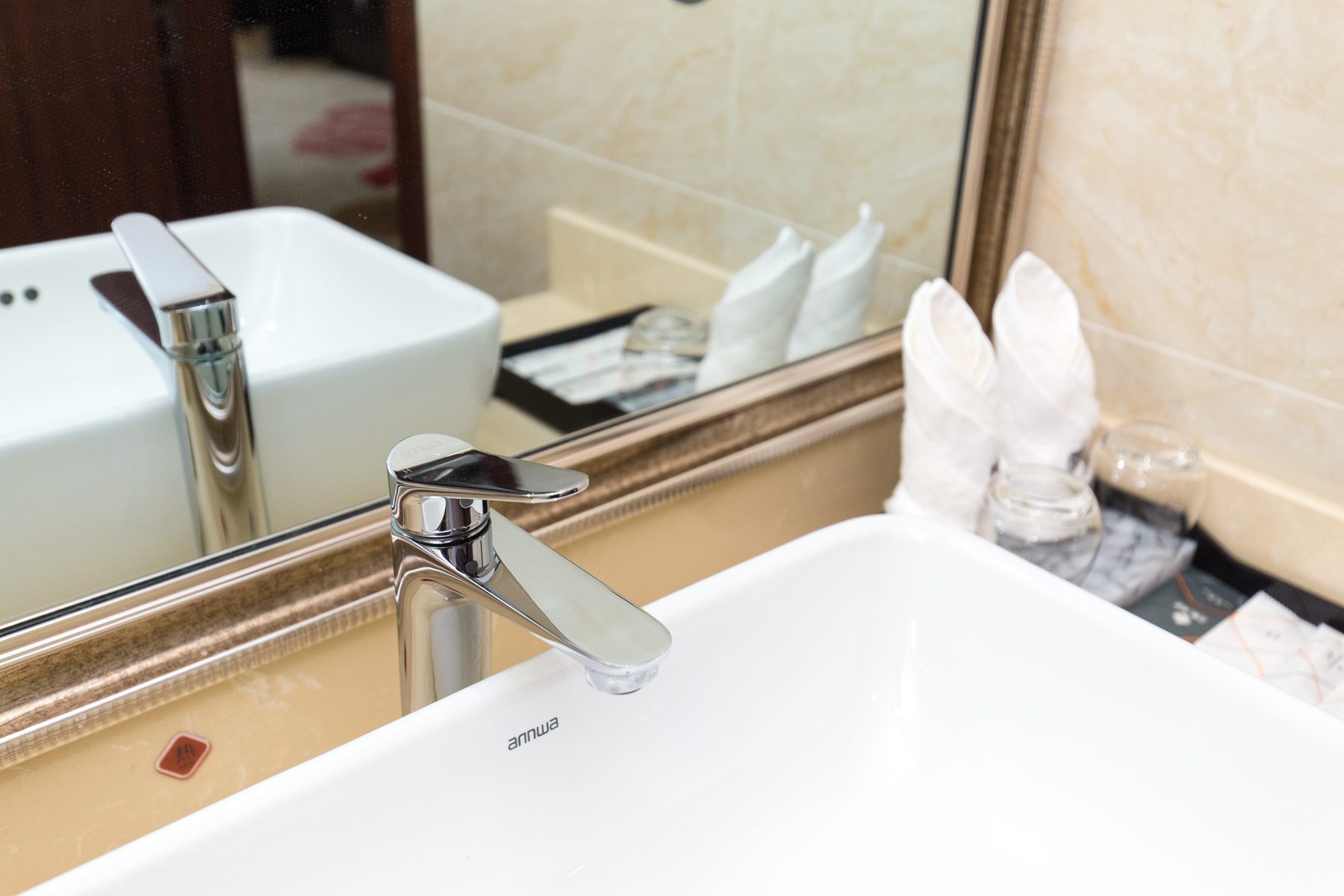 武汉哪里吃螃蟹风景最好,武汉人去青岛玩的地方