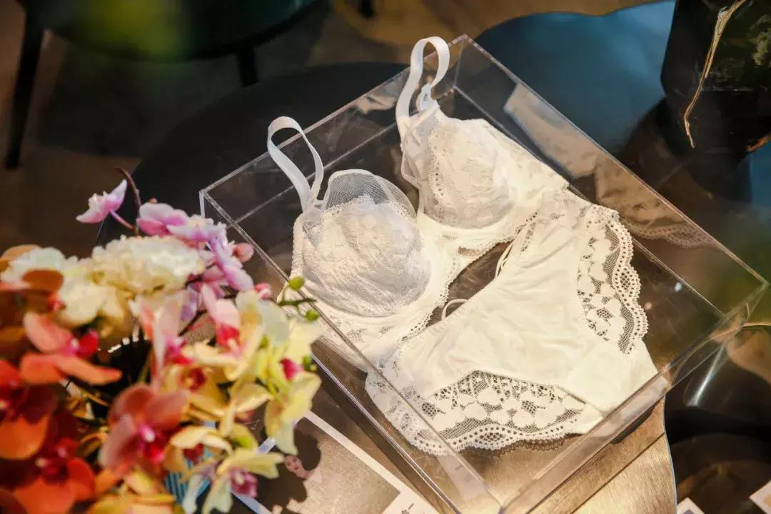 为大胸女生服务的小众品牌如何做到年销售过亿?