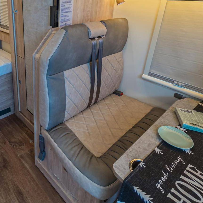 房车卡座座椅尺寸,房车卡座沙发区