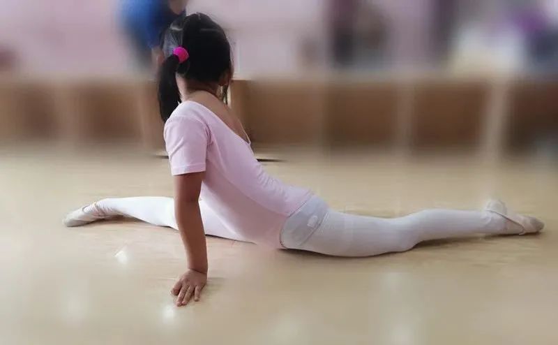 准备给小孩报哪些兴趣班,给孩子报兴趣班需要孩子同意吗