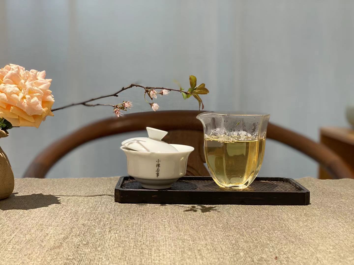 茶友们所热捧的老白茶究竟是什么,为什么有的白茶怎么泡都不苦涩