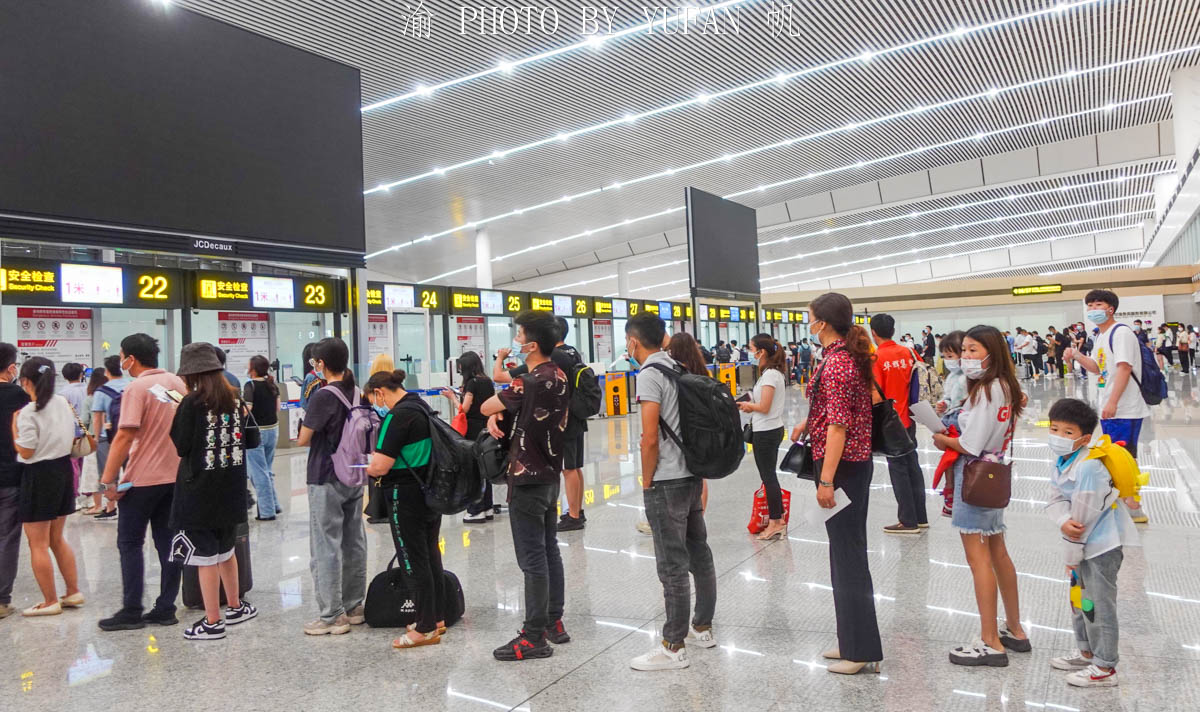 凌晨两点的重庆,凌晨的重庆机场