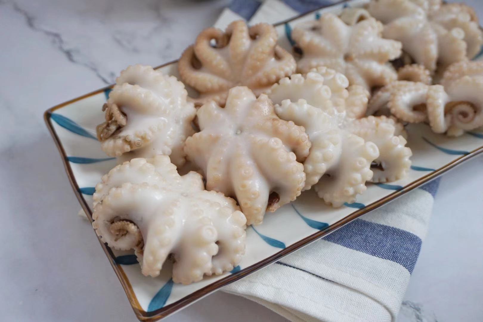 墨鱼仔怎么做好吃简单,可爱又弹牙的辣卤墨鱼仔