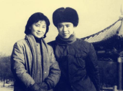 陈国军原配妻子赵雅珉的儿子是谁,陈国军和刘晓庆生活了几年