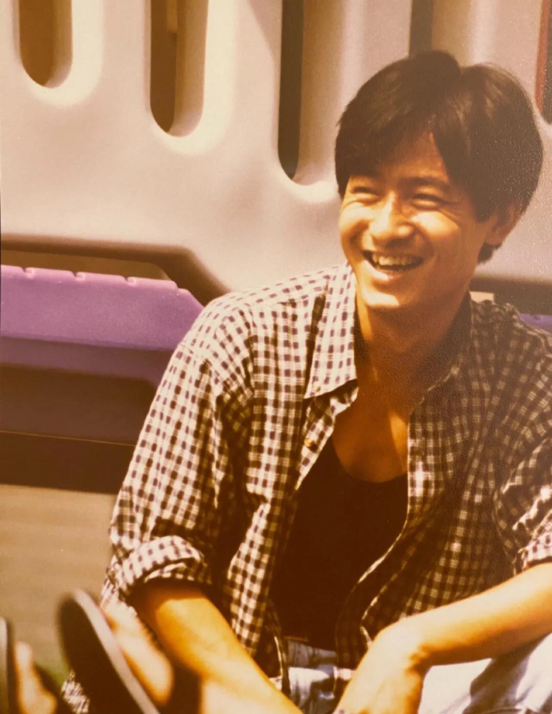 程莉莎郭晓冬婚姻模式,程莉莎晒与老公郭晓东合照