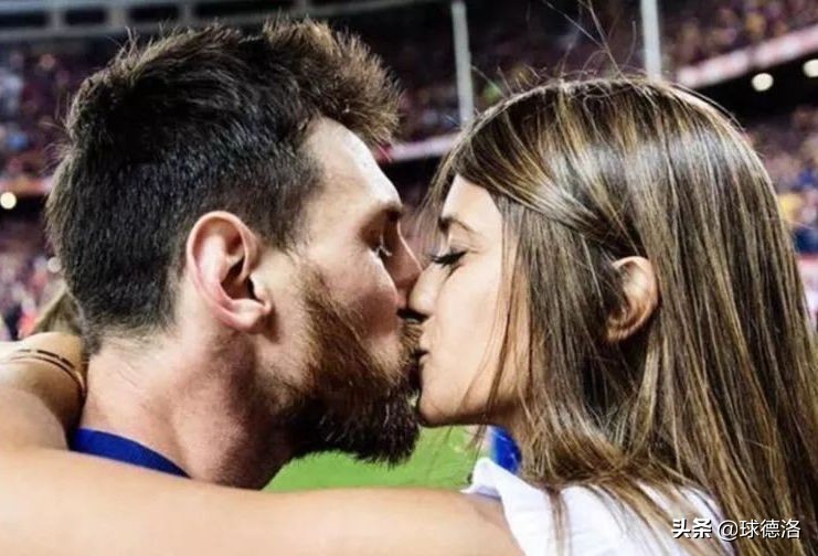 最年轻的世界金球足球先生,15年世界足球先生梅西获奖