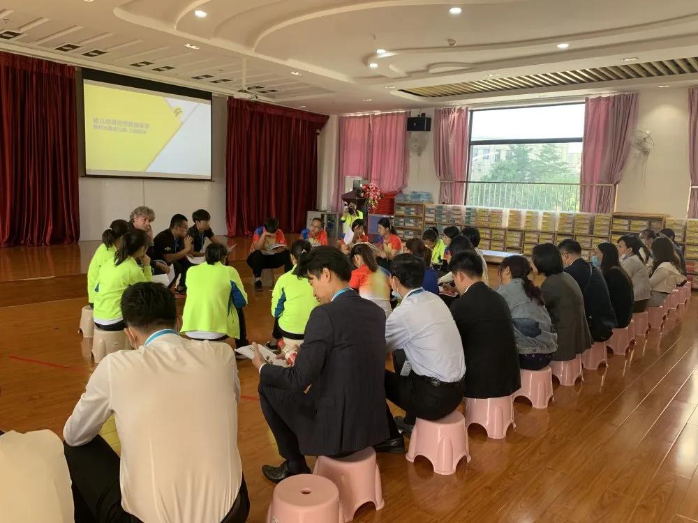 雏鹰幼儿园足球,雏鹰宝贝足球