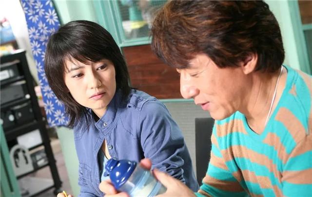 成龙个人票房,成龙客串新片9小时票房破107万