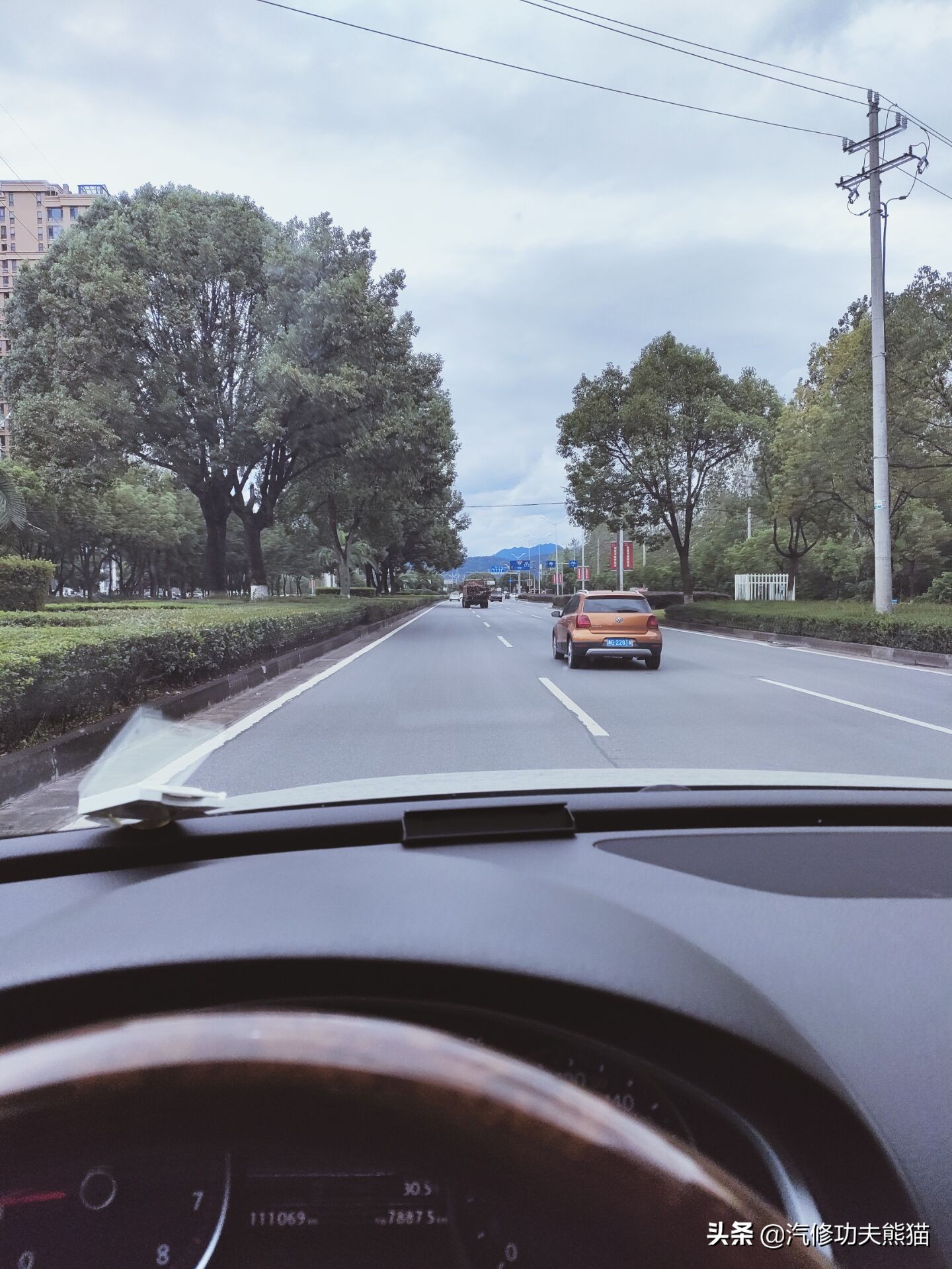 新款大众途锐烧机油吗,百万豪车为什么还烧机油