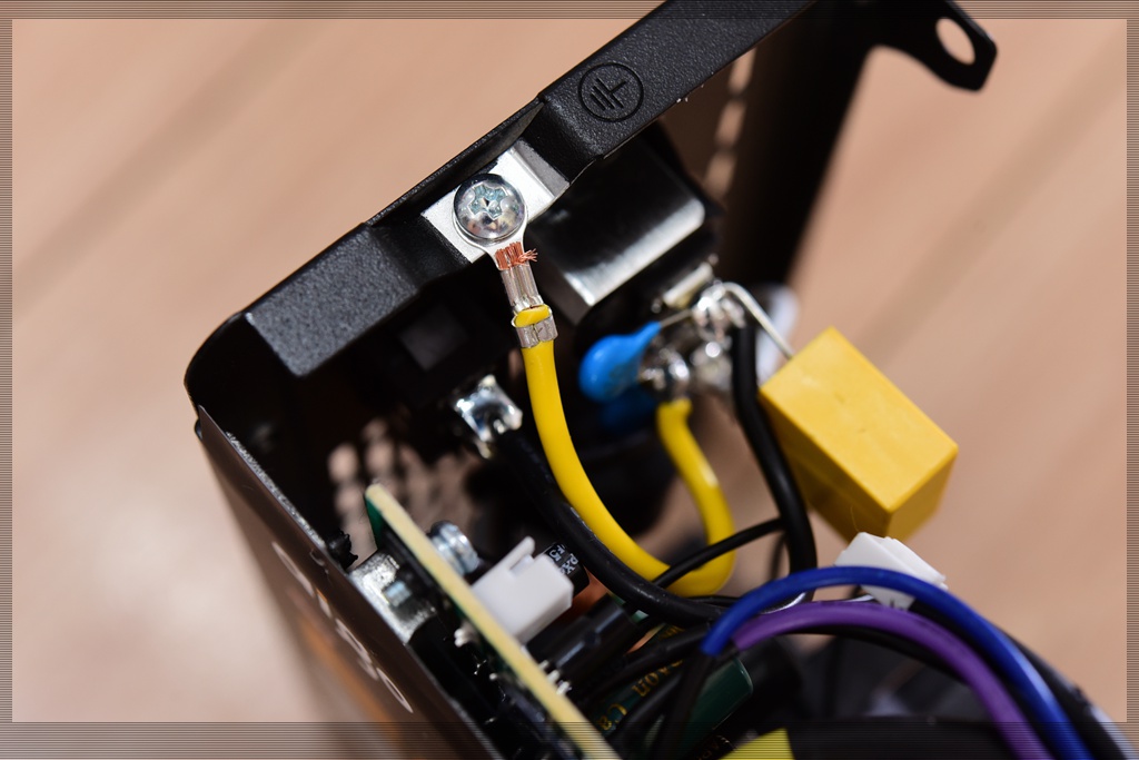 爱国者es650什么电容,爱国者yogo电源es650