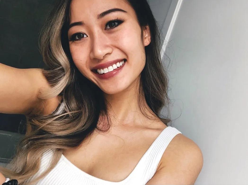 性感甜心PK富婆,国外直男都选了她?姐姐我不想努力了是不分国界