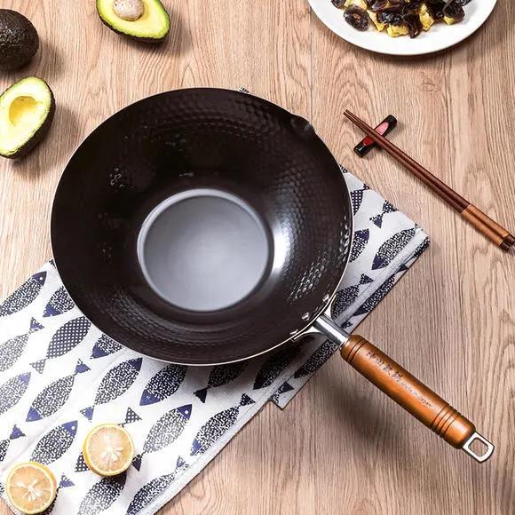 性价比最高的日本炒菜铁锅,高端不粘锅无差评铁锅