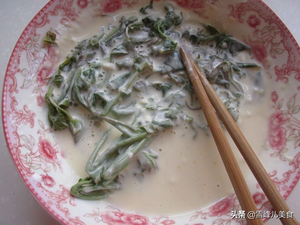 香椿炒什么才好吃啊,香椿怎样做美食才好吃呢