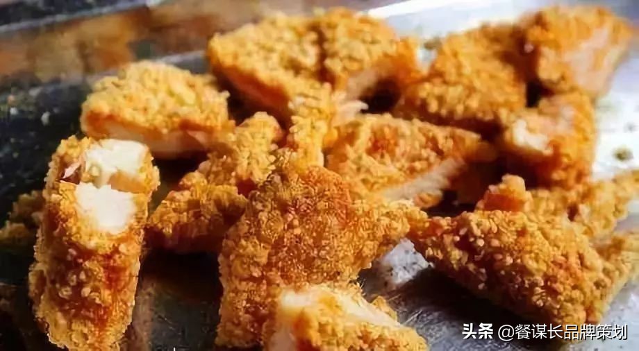 风头盖过肯德基的鸡排,正新鸡排与肯德基