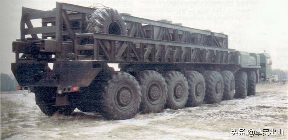 寻找男人的世界——再次追忆红色帝国的*力暴**美学之六