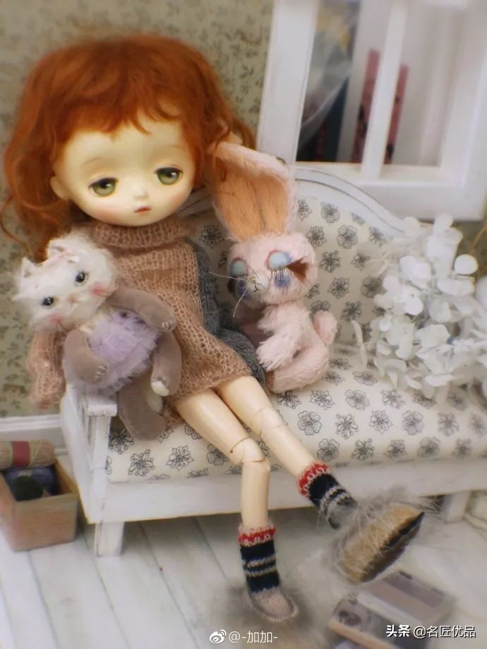 怎么用不要的衣服给玩偶做裙子,怎么给小玩偶做好看的小裙子