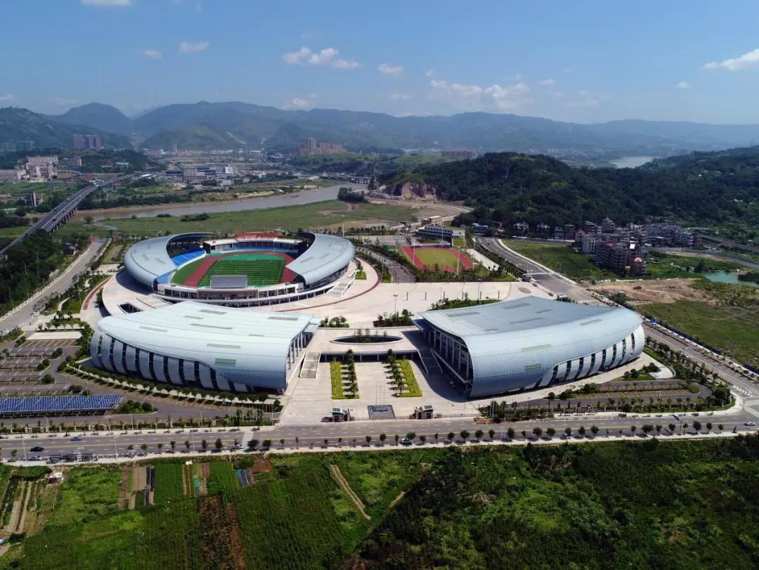 连江县体育公园场馆开放时间,连江县体育公园综合馆有什么设施