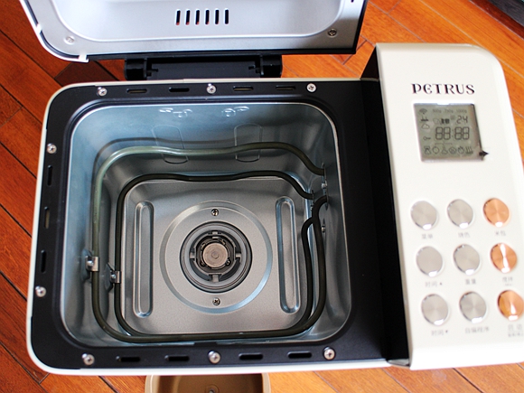 小小面包机，轻松搞定一家人早餐主食：红曲米粉手撕面包