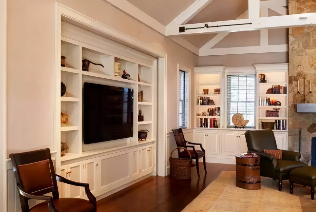 电视背景墙极简高级感收纳,小户型收纳型电视背景墙