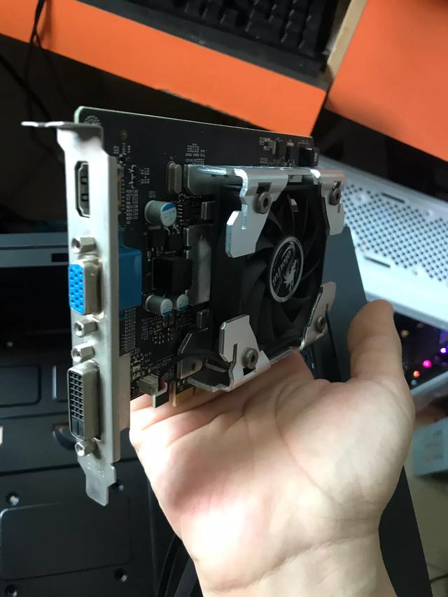 四百左右游戏电脑主机,四千块itx手提主机